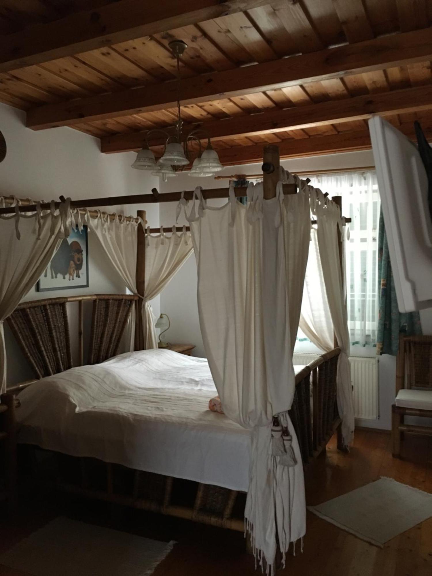 Ginti Panzio, Orseg Otel Magyarszombatfa Dış mekan fotoğraf